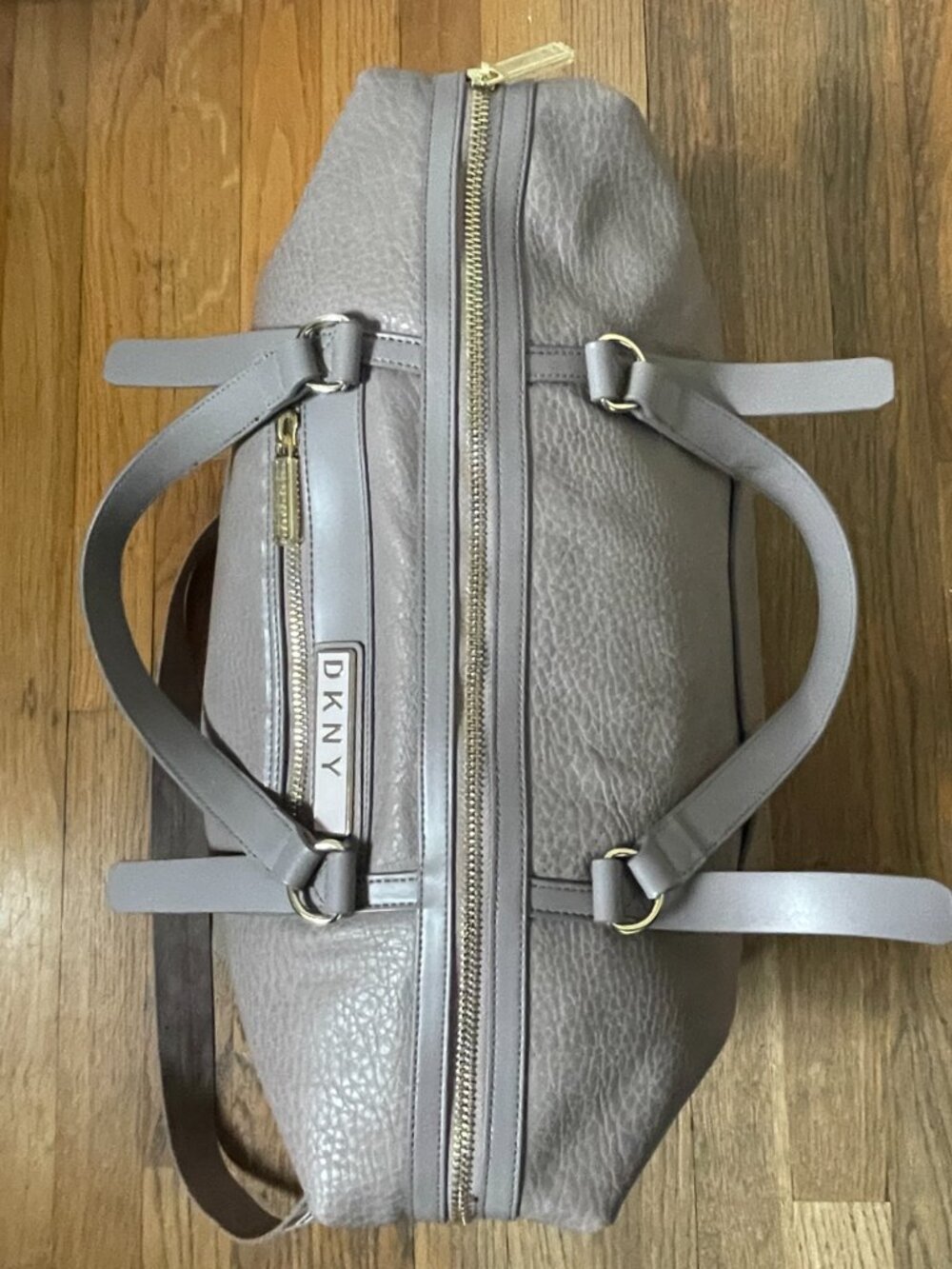 DKNY Rapture Weekender Boarding Bag in Taupe EUC Faux Leather - Picture 4 of 16